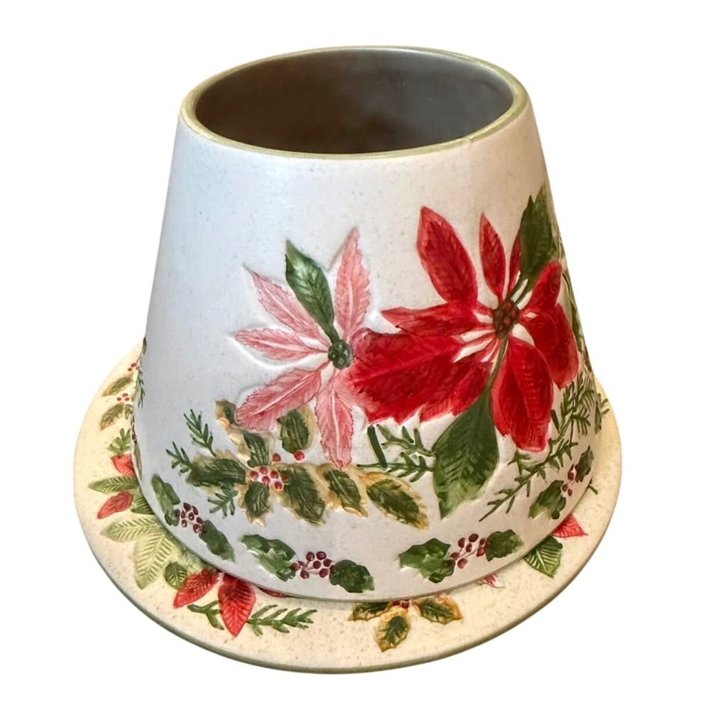 Yankee Candle Christmas Poinsettia Ceramic Lamp Shade & Plate Set